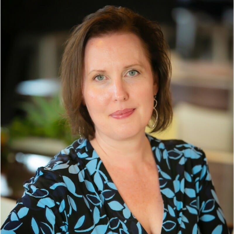 LinkedIn, profile photo, woman with dress blouse